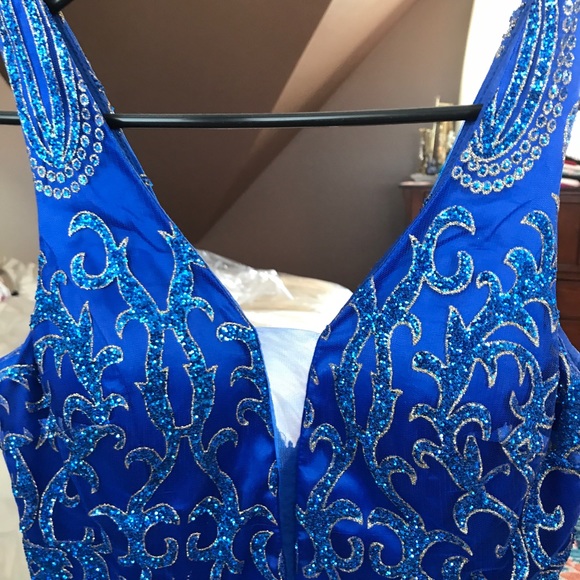 SOLD - Picture 4 of 8